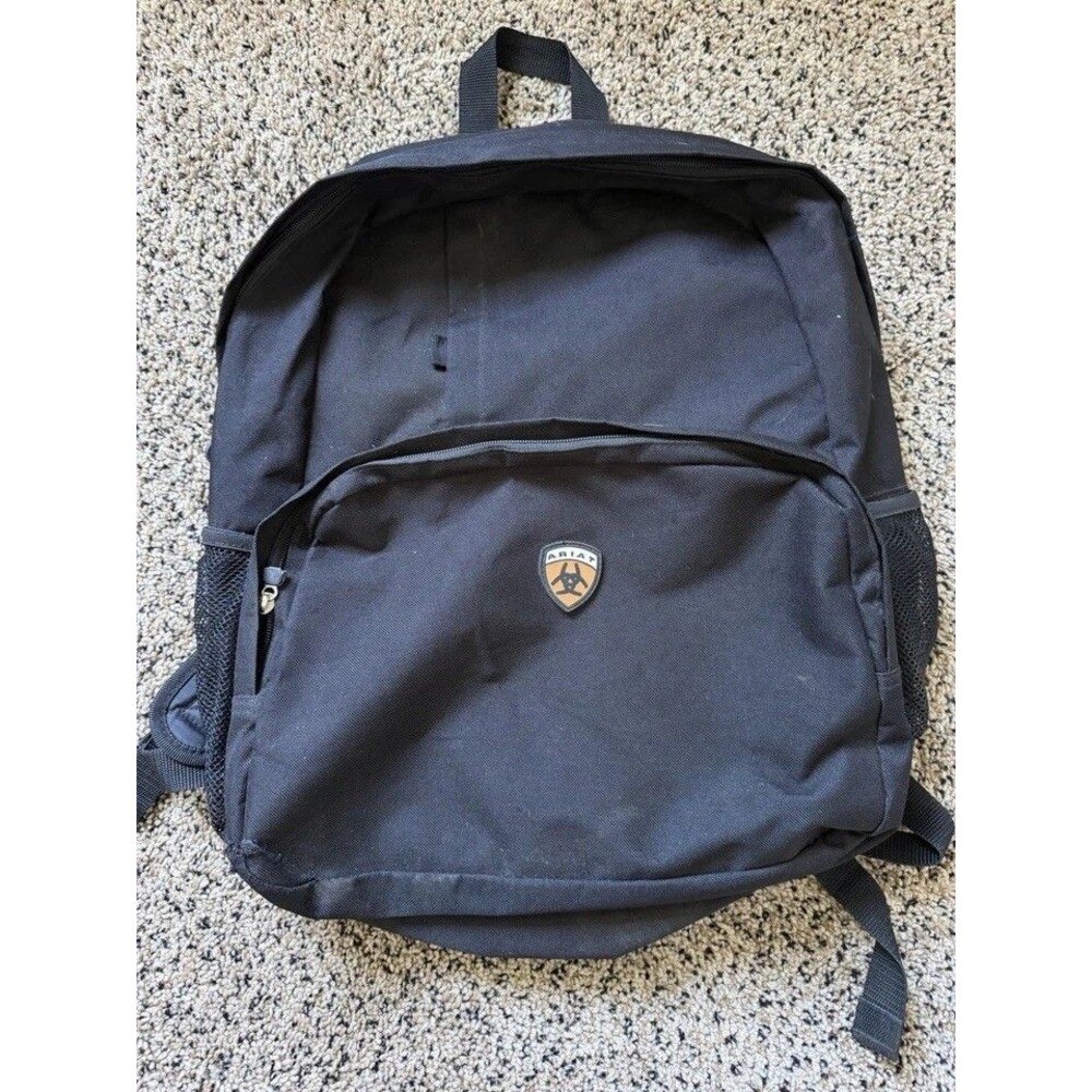 Ariat Black Medium Hiking Backpack Padded Straps Zip Closure Logo